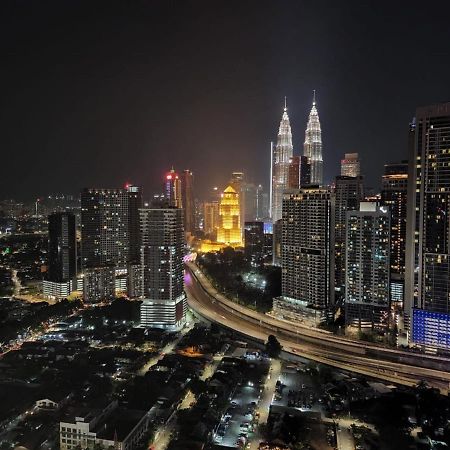 Colony Residence Klcc By Homebrickz Куала-Лумпур Екстер'єр фото